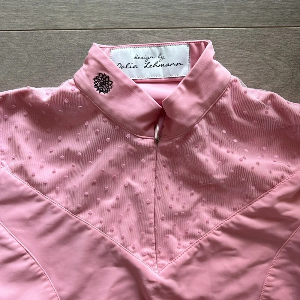 Beautiful Equestrian Riding Top - Picture 2 of 6